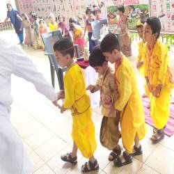 KRISHNA  BHAJAN  BY “AJOBA”