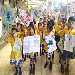 LOVE THE EARTH, KEEP IT CLEAN & GREEN