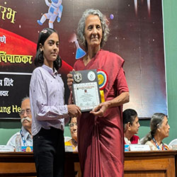 Miss. Swara Bhamare Std. VI Silver Medal in DHBBC