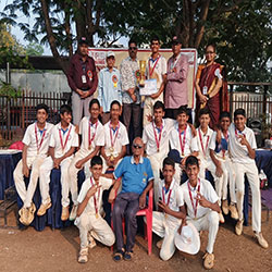 MADHAV MANTRI CRICKET Trophy